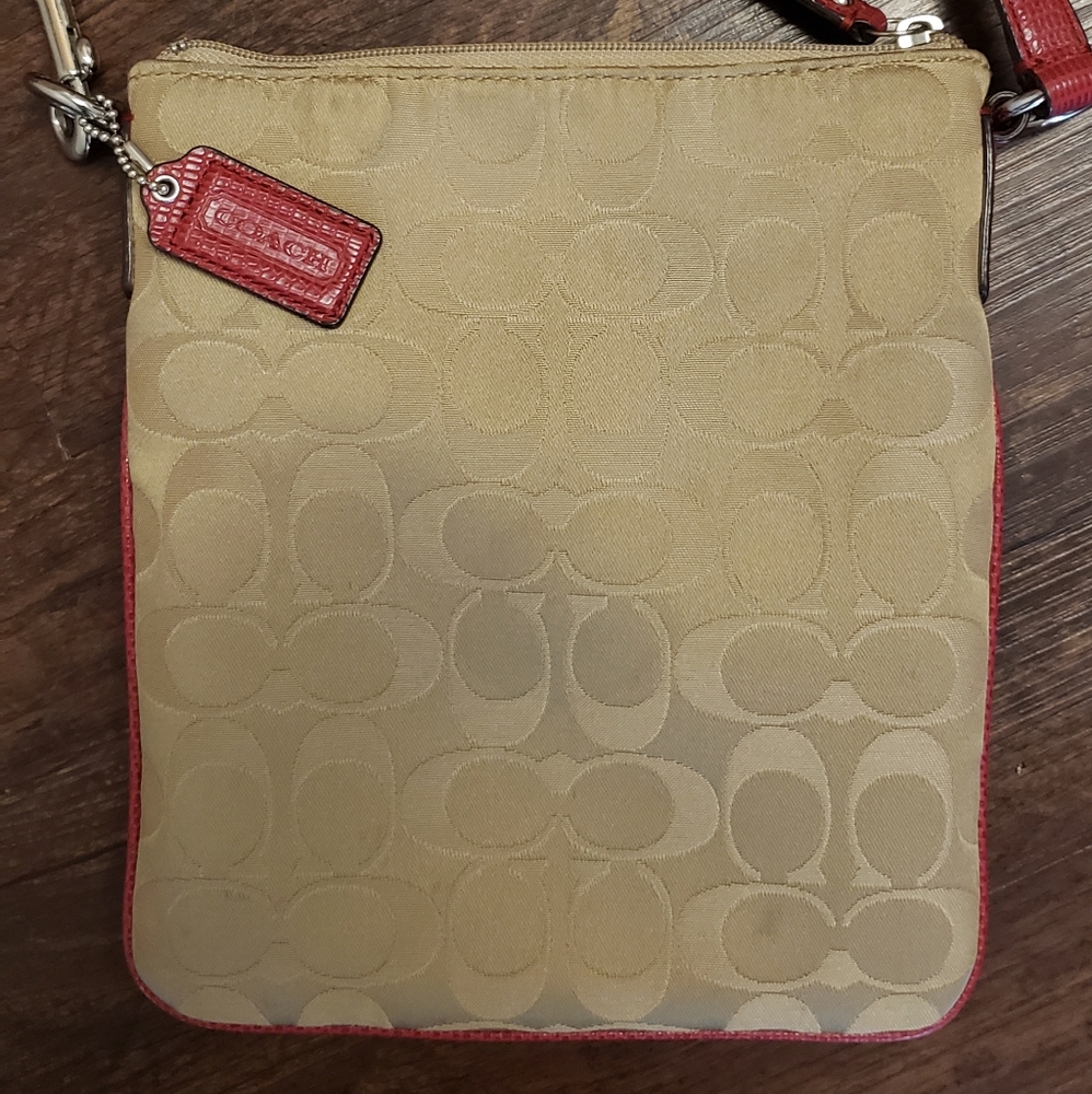 Coach Crossbody - Picture 4 of 7